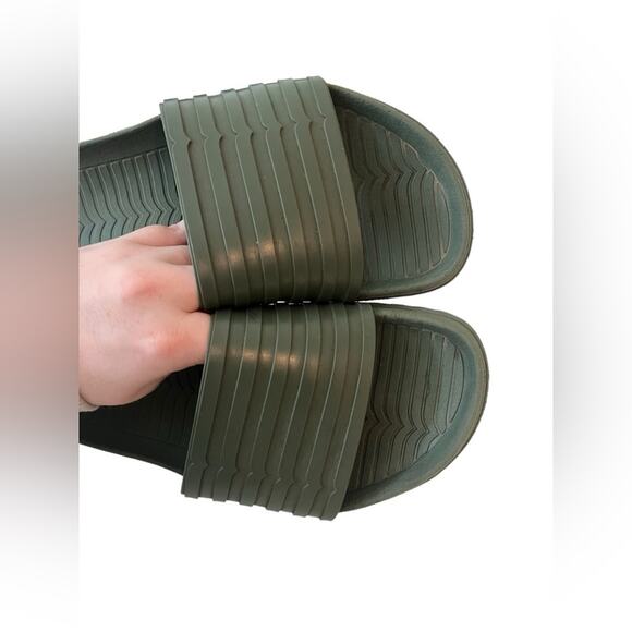 Hunter x Target Green Slip On Flat Slides Men's 8 Shoes - Picture 4 of 8